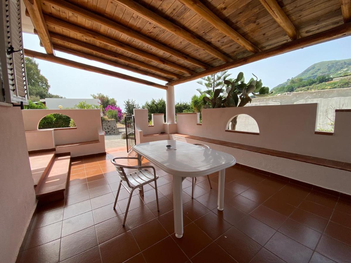Villa A Lipari Eksteriør billede