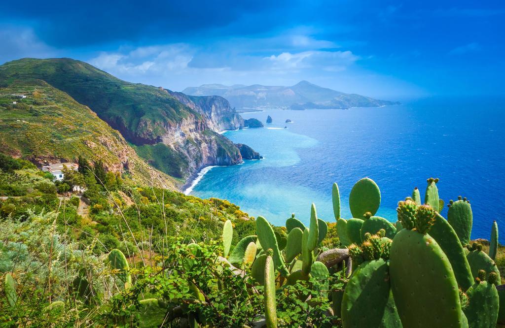 Villa A Lipari Eksteriør billede